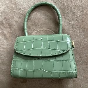 Crossbody bag